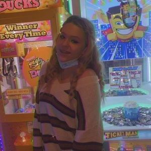 Meet your Posher, Tiffany